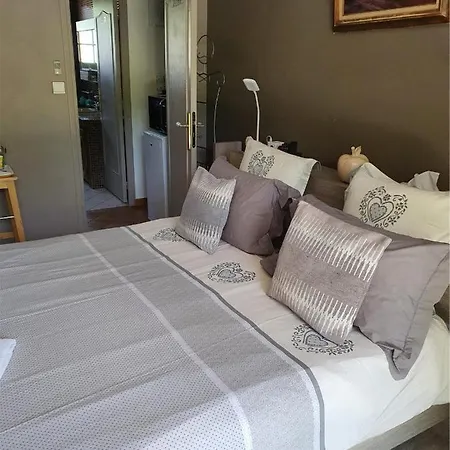 Bed & Breakfast Le De Pawel